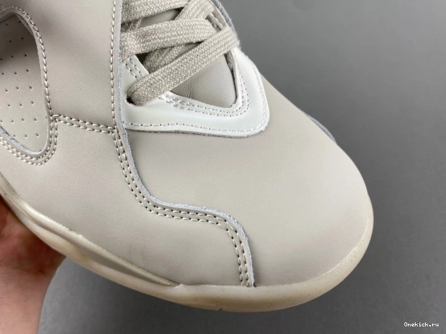 One Kick Jordan Retro Champagne 8 832821-030 0807